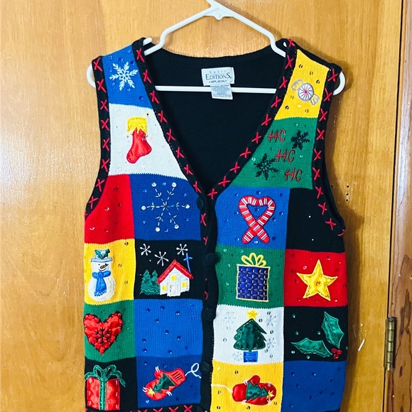 Basic Editions Women’s M Ramie Blend Christmas Sweater Vest Buttons Patchwork - Picture 2 of 7